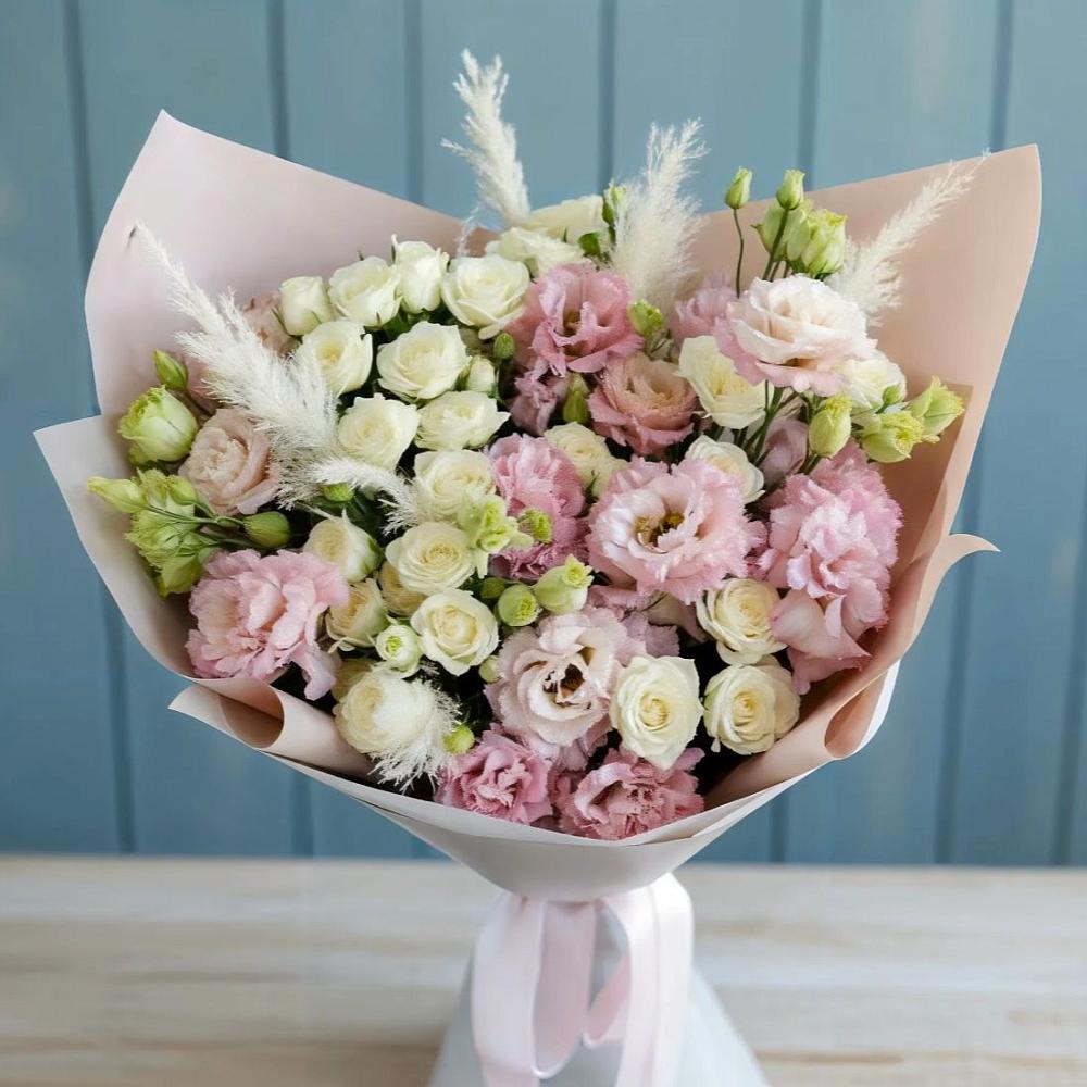 Букет цветов из: Альстромерии и Розы в Песковке