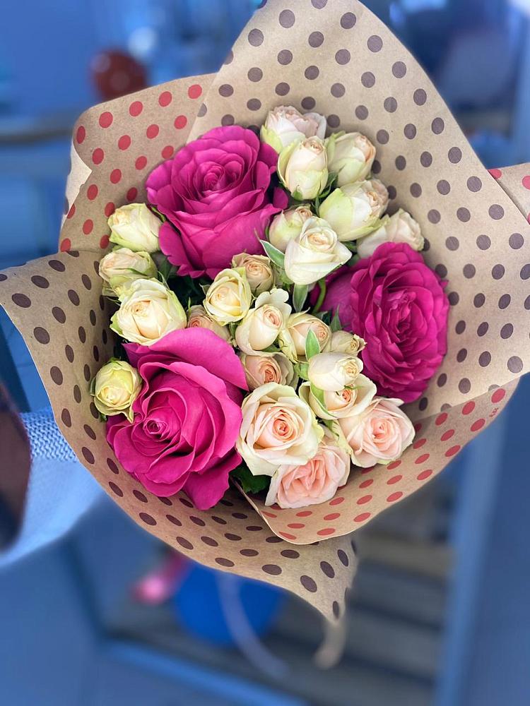 Букет цветов из: Розы в Песковке