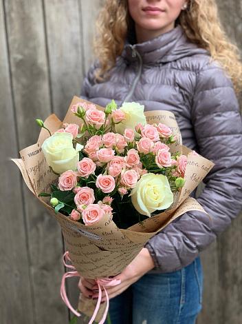 Букет цветов из: Розы в Песковке