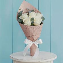 Букет цветов из:  Розы в Песковке