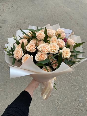 Букет Кремовые розы Латте в Песковке
