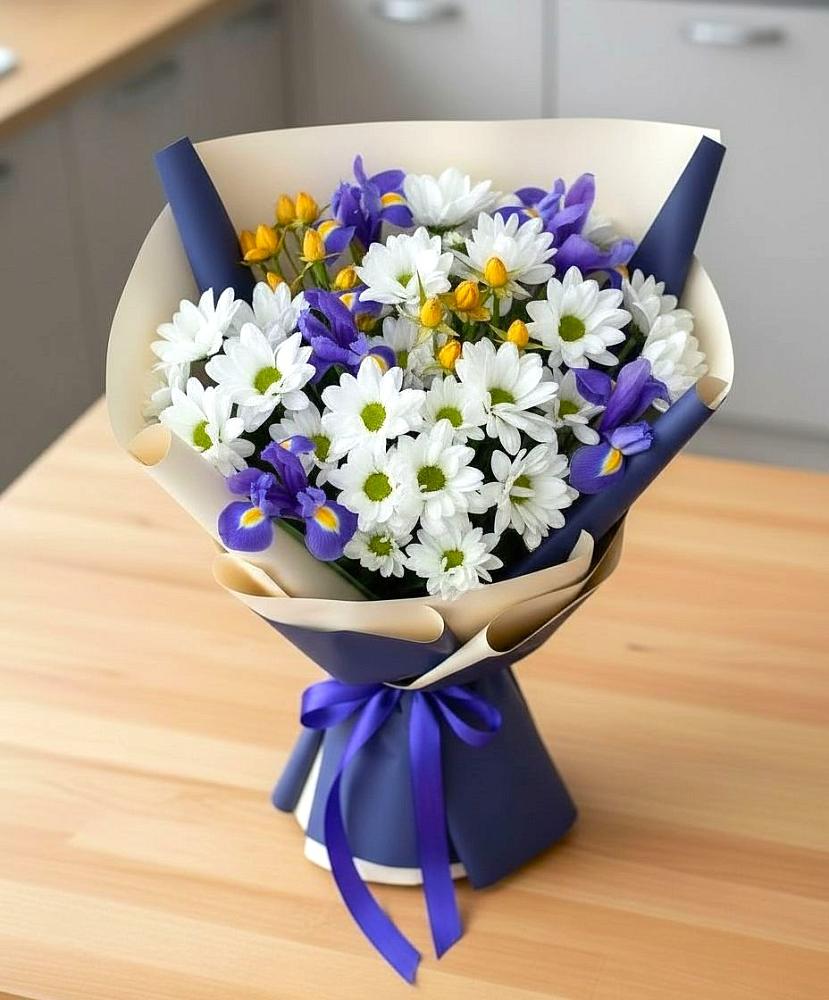 Букет цветов из: Розы, Ирисы и Хризантемы в Песковке