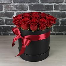 Цветочная композиция из Розы в шляпной коробке в Песковке