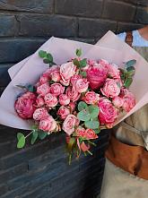Букет цветов из:  Розы в Песковке