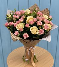 Букет цветов из:  Розы в Песковке