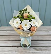 Букет цветов из:  Герберы, Розы и Хризантемы в Песковке
