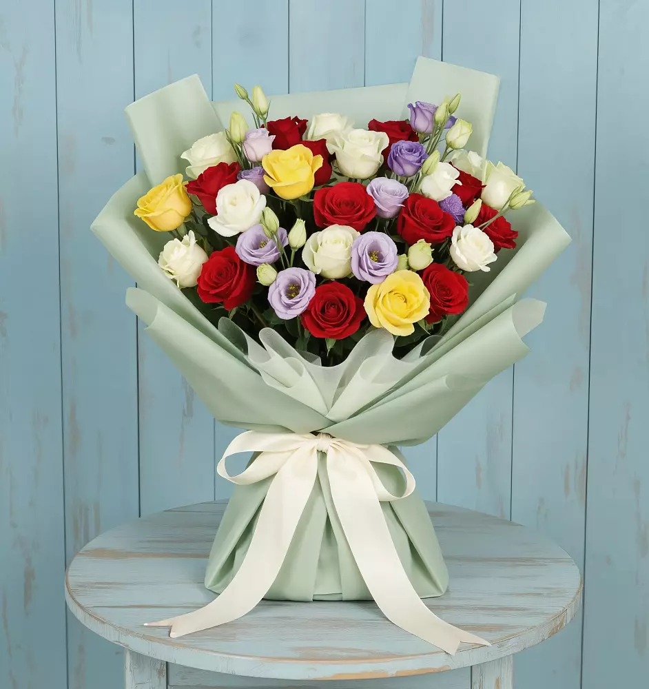 Букет цветов из: Розы в Песковке