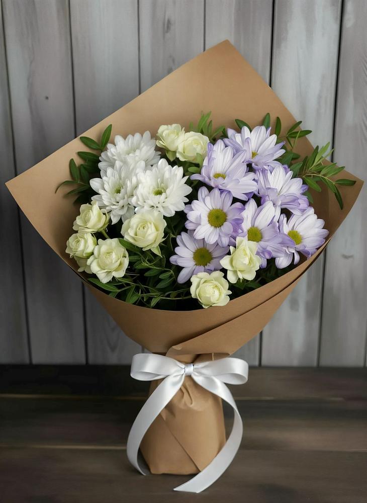 Букет цветов из: Хризантемы и Розы в Песковке